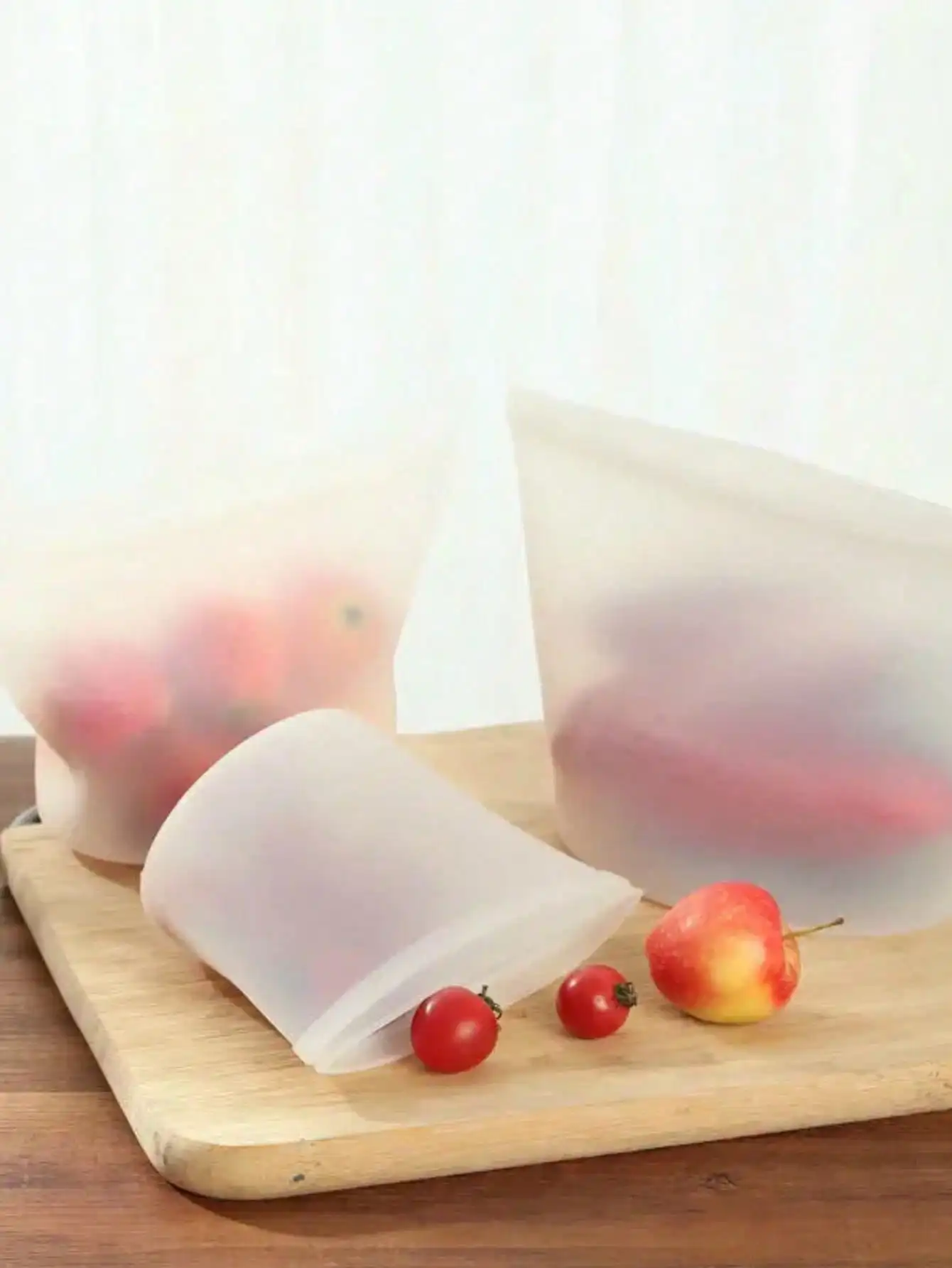 1 BPA-free silicone food storage bag - reusable meal preparation container for microwave, dishwasher, and freezer