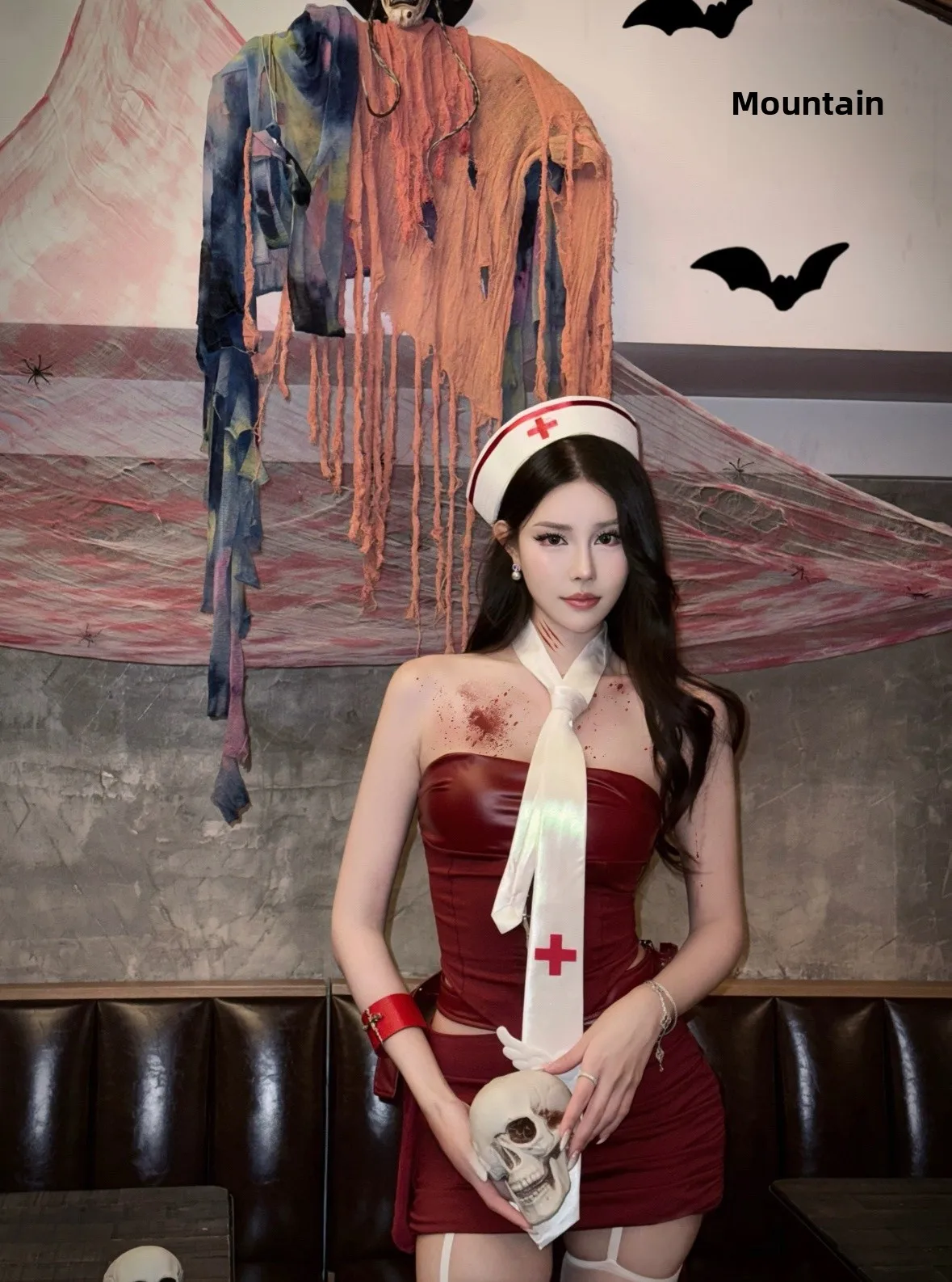 

Sexy ort Crop Top And High Waist Skirt Set with Leather Patchwork loween Costume for Women Summer Faion Outfit