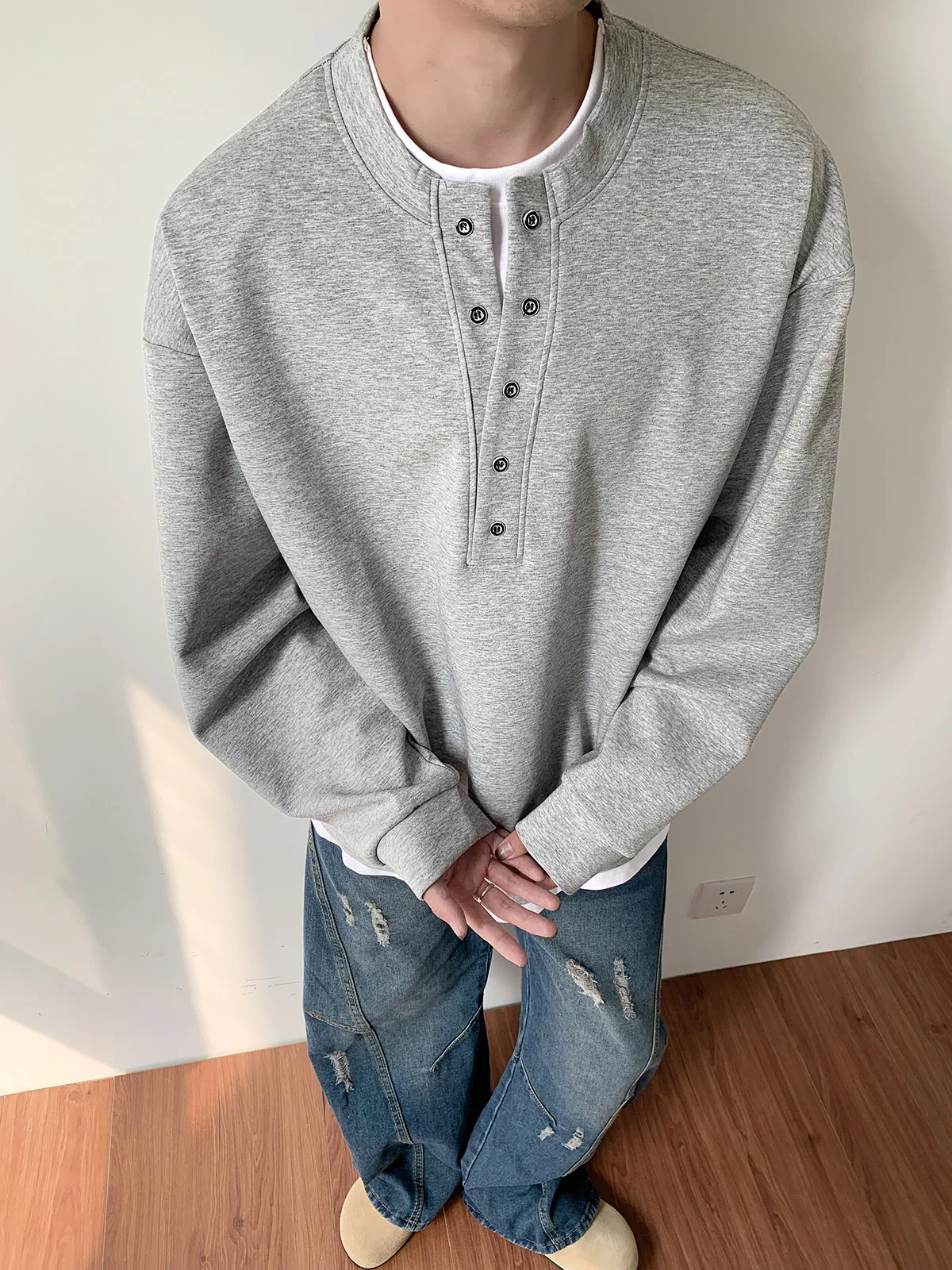 

Мужская толстовка без капюшона в американском винтажном стиле, с принтом в виде сердца и букв, с длинными рукавами, укороченная, в стиле бейсбольной формы