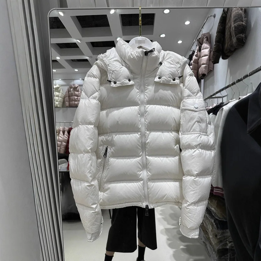 لامعة مقاوم للماء خالية من الغسيل المرأة سترة منفوخة 2025 جديد قصير فضفاض مقنعين أسفل سترات سميكة معطف الشتاء الدافئ