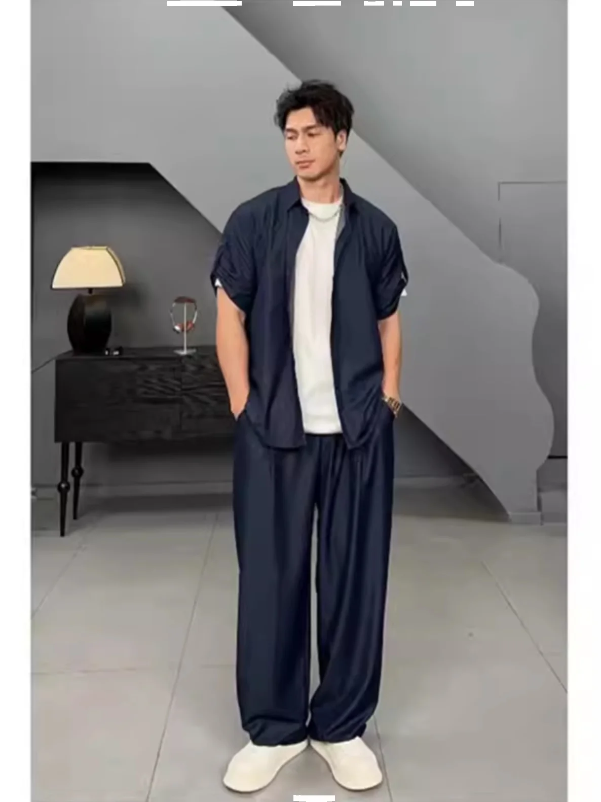 

Летний комплект 2024: джинсовая рубашка и повседневные брюки, однотонная рубашка с коротким рукавом, молодежный модный комплект