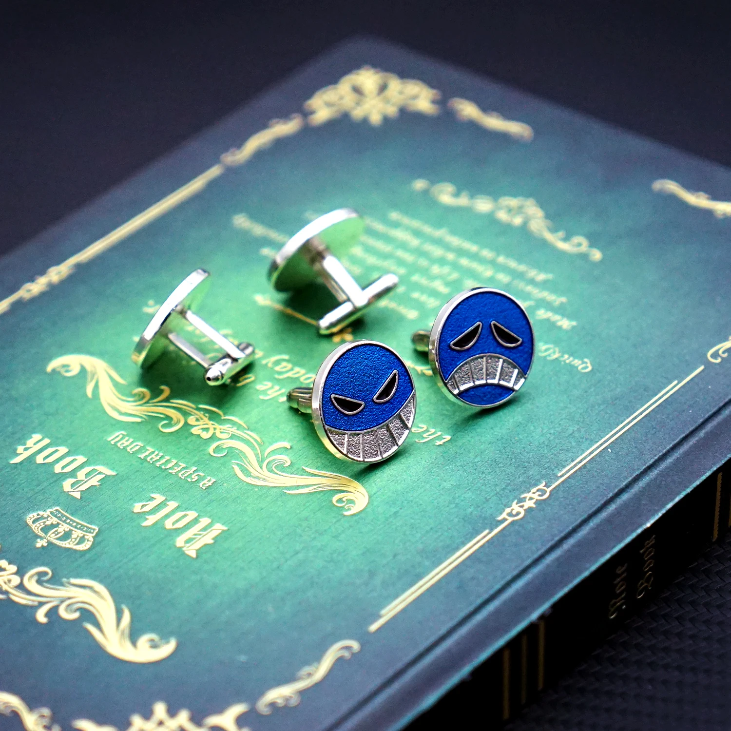Portgas·D Ace Cufflinks for Mens Man Shirt Cufflinks Gift Cuff Links Curve Links for Men