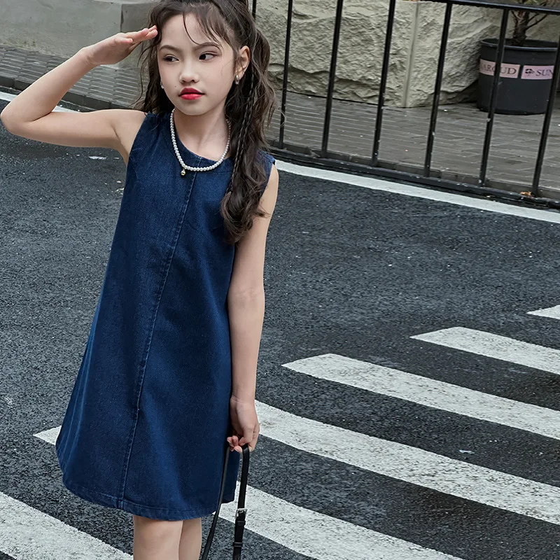 2024 Spring/Summer Girls' Korean Fashionable Denim Vest Skirt, Western Open Back, Waistless Sleeveless Dress