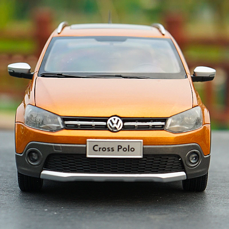 New Cross Polo 1:18 Scale Model – A Real Collector's Experience