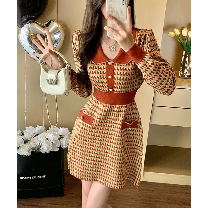 Women's Knitted Dress 2026 New Spring and Autumn Small Fragrant Wind Gold Wire Sweater Skirt