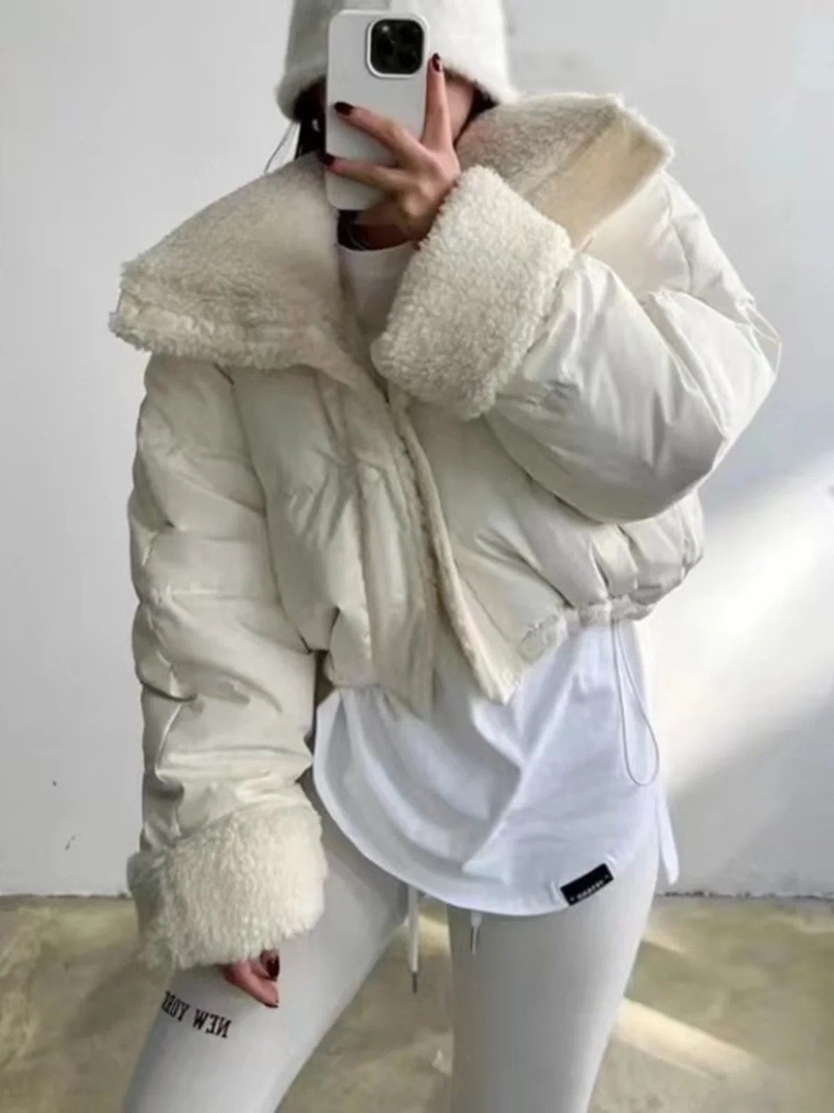 Modny płaszcz damski z bawełny Thiened na zimę 2024, nowy, luźny, bejsbolówka, z futerkiem jagnięcym, ciepły, w stylu koreańskim.