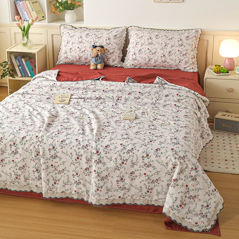 1pc Quilted Summer Comforter Flower Printed Quilt Crinkled Gauze 여름이불 Air Conditioning Blanket with Openwork Lace(No Pillowcase)