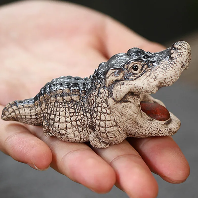 Boutique Purple Sand Tea Petting Little Crocodile Tea Pet Ornaments, Handmade Tea Ceremony Tea Play, Financial TeaTable Gift