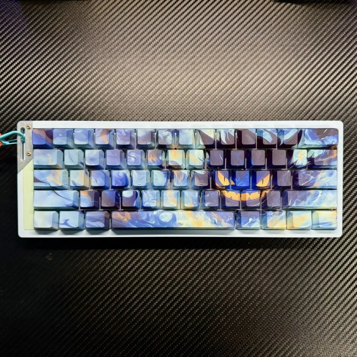 Custom Premium Grade Brand New Blue Shadow Ghost Theme Side Print Translucent PBT Keycap Magnetic Axis Compatible Gift