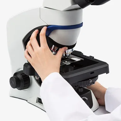 Microscópio biológico, microscópio trinocular binocular, microscópio fluorescente