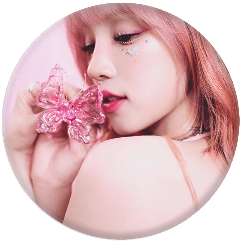 Song Yuqi Strawberry Music Festival Badge Mirror portachiavi accessori per ciondoli periferiche di supporto