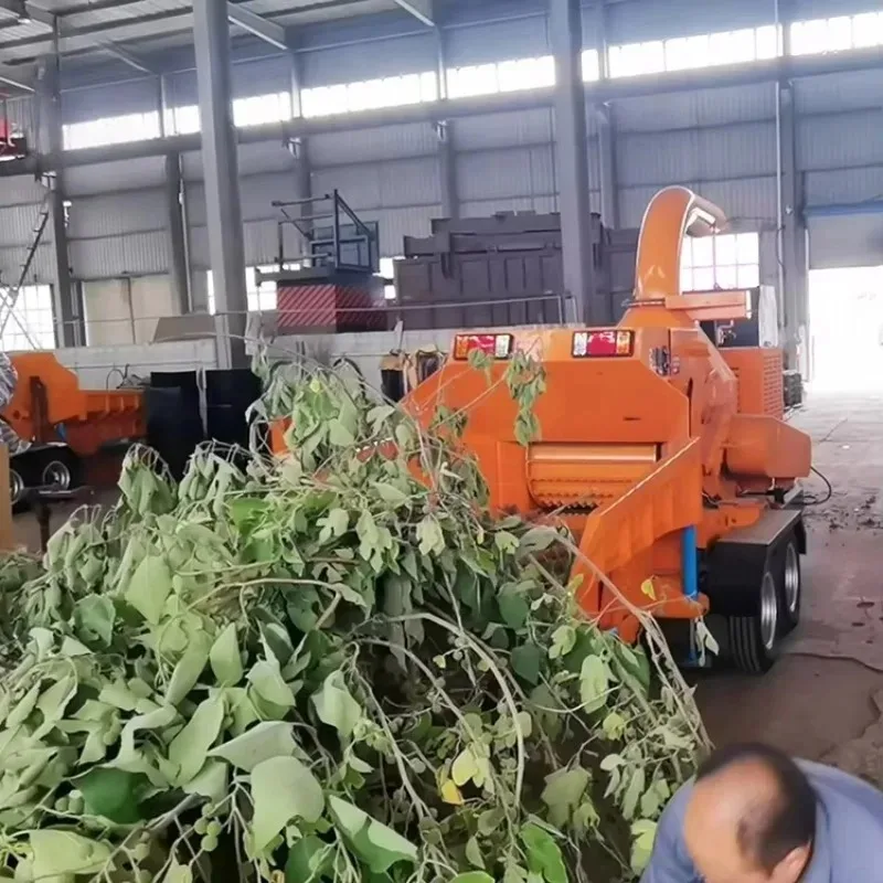 Mobile Diesel Wood Chipper High Efficiency Tree Branch Crusher Multifunctional Farming Forestry Shredder Factory Direct