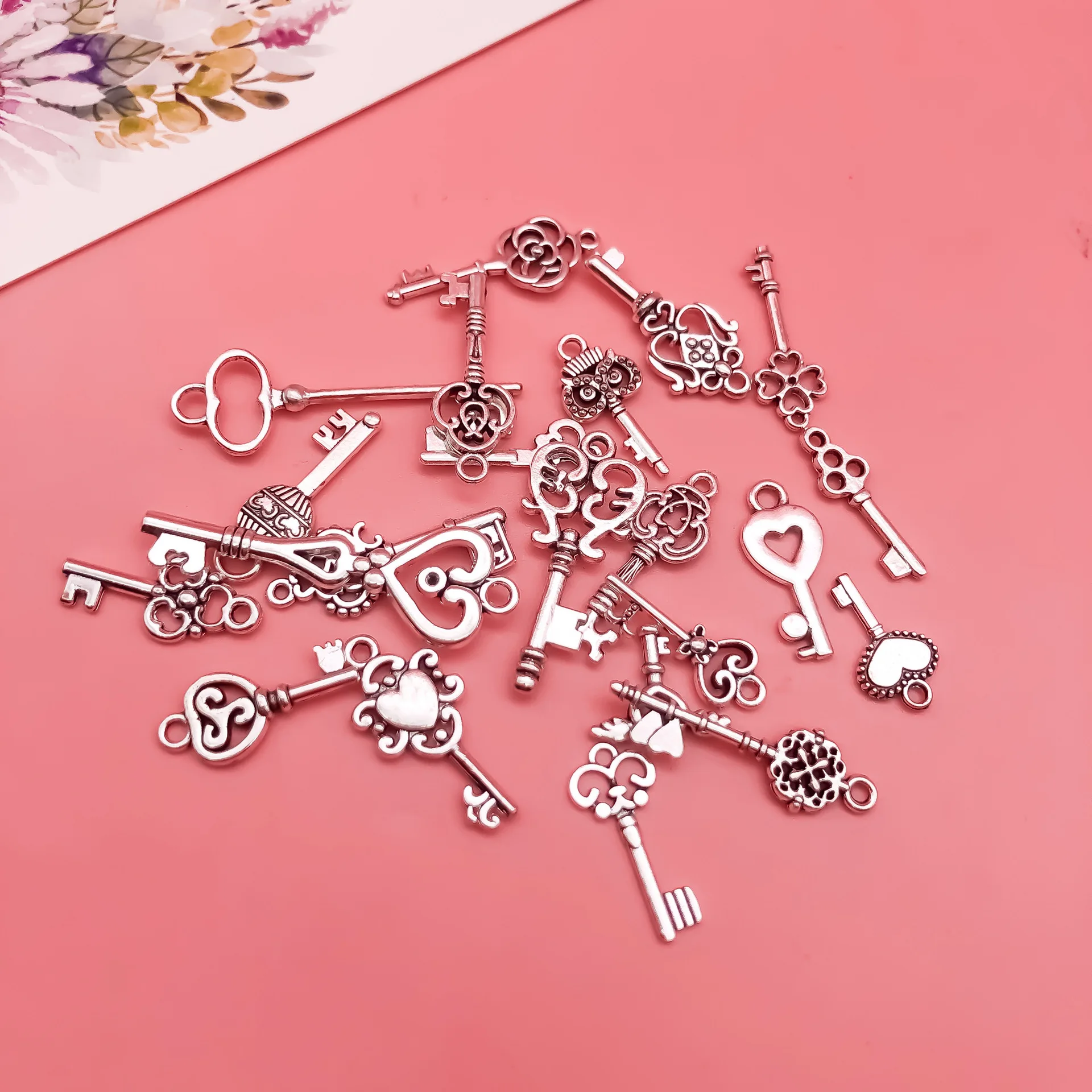 20pcs Mix Cute Small Wing Heart Owl Key Charms For Jewelry Making DIY Crafts Making Findings Handmade Tibetan Jewelry 8-25MM