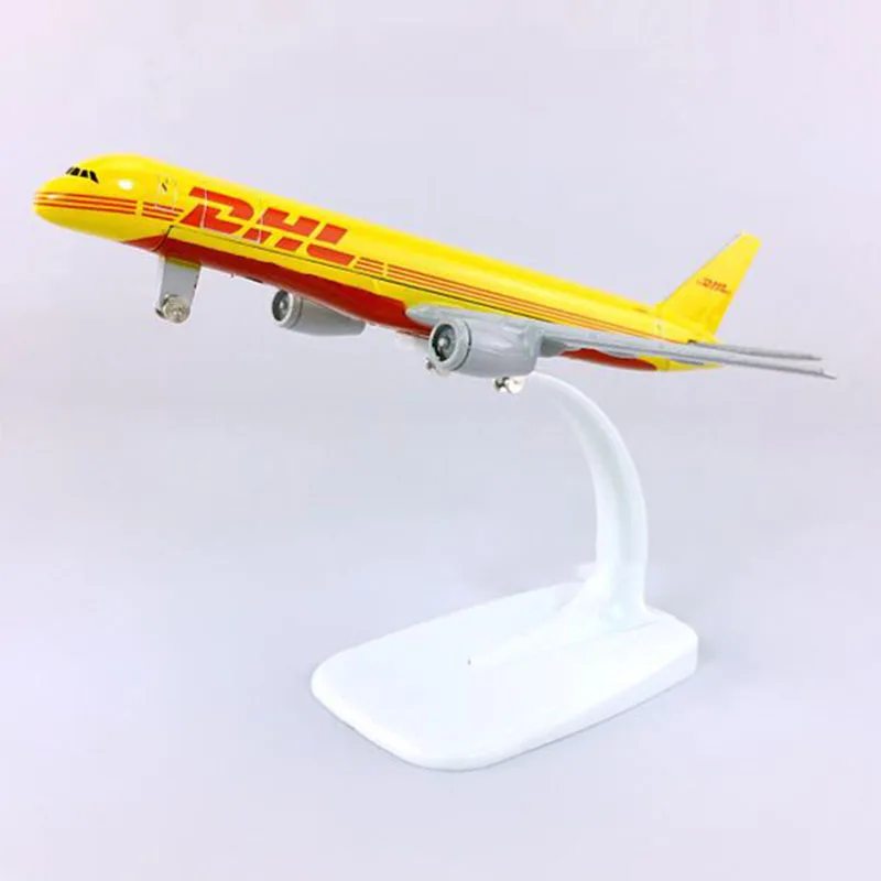 QIYUMOKE Boeing 757 DHL 1/400 Métal Moulé – Maquette Avion Alliage Avec Support – Collection Aviation