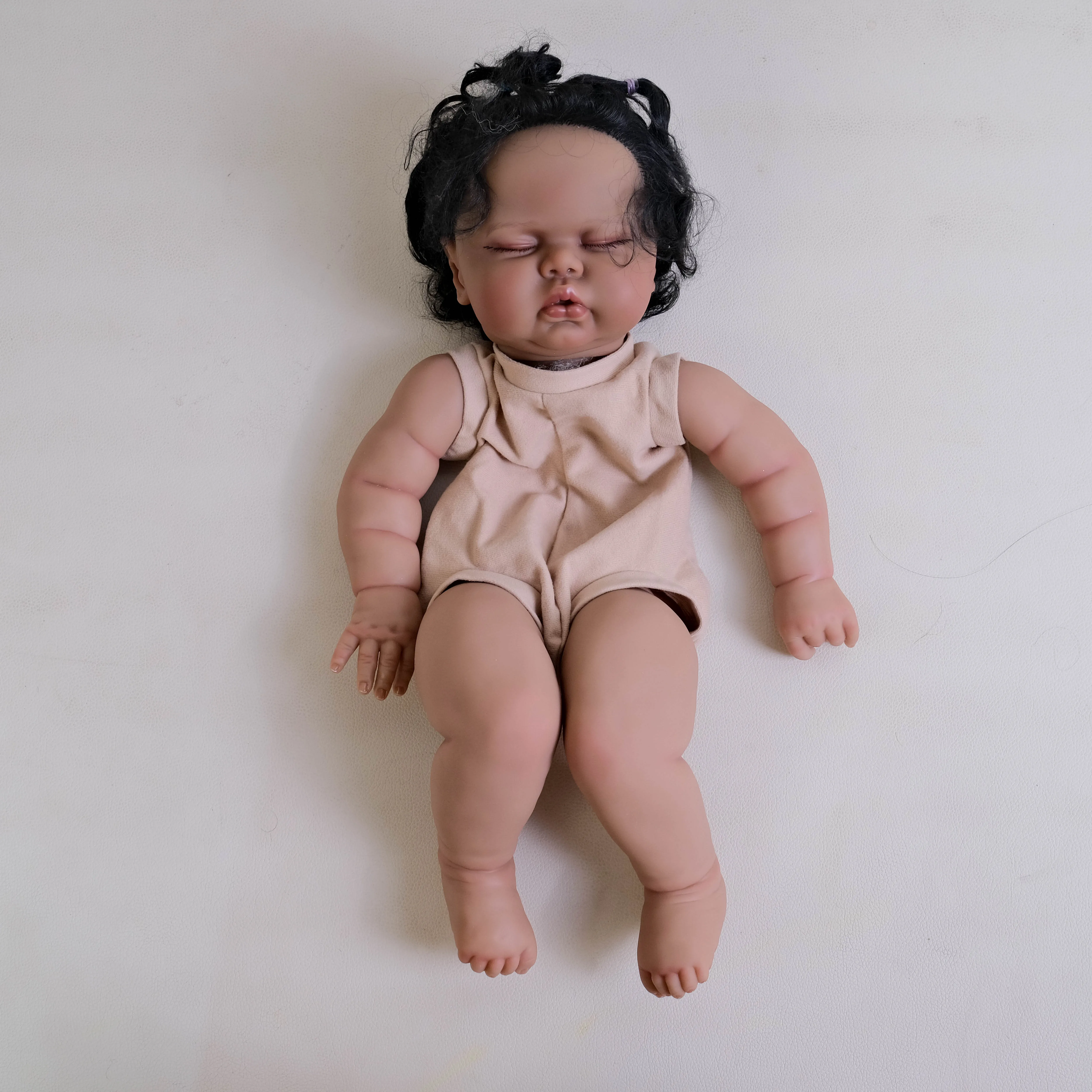 

NPK 19-дюймовый комплект куклы Reborn с темной кожей — окрашенные необработанные детали куклы с ручными корнеными волосами, реалистичный комплект коллекционных кукол