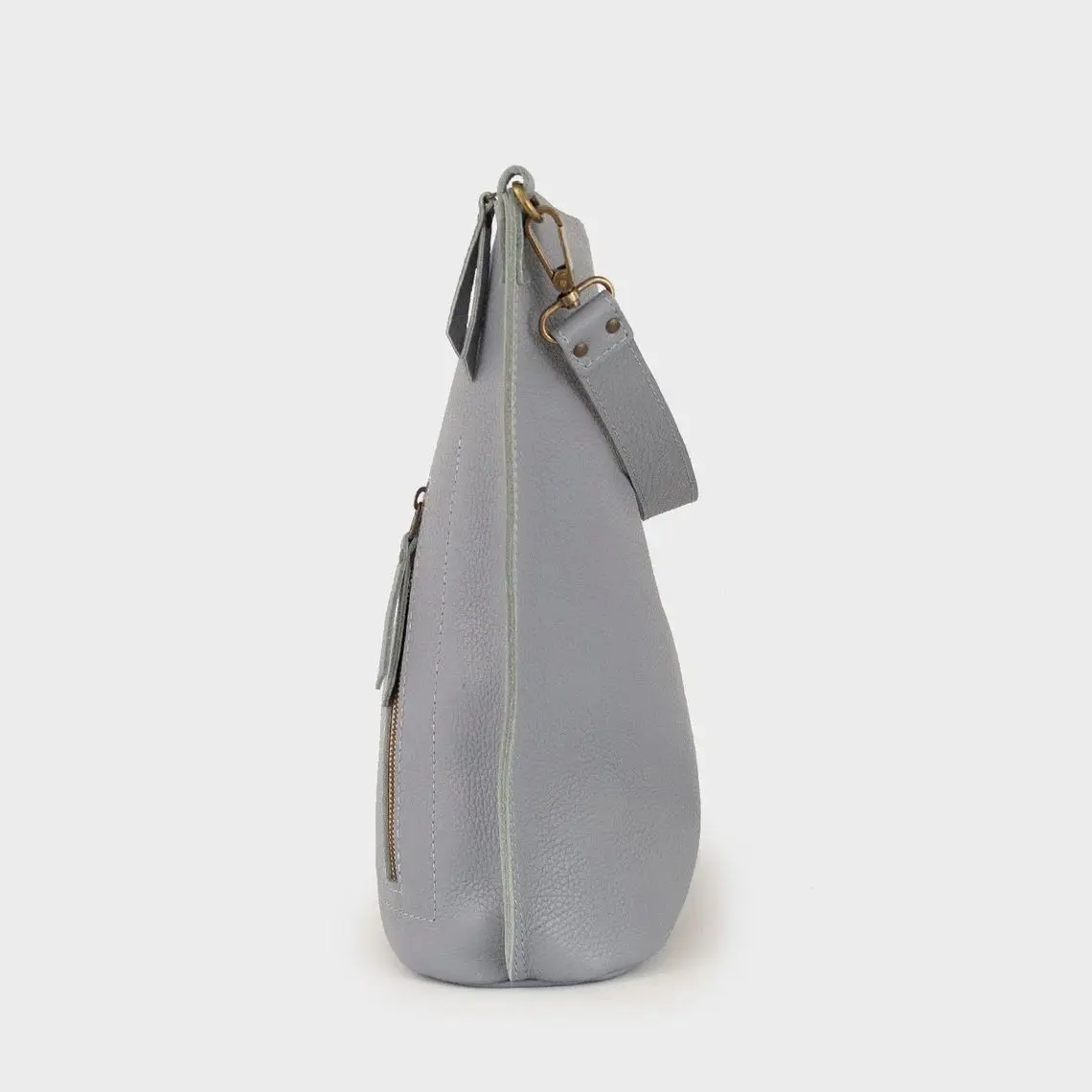 Sacs Hobo en cuir initiés. Sacs en cuir véritable faits à la main. Sacs personnalisés pour femmes Sac de voyage en cuir. Cadeau pour elle. 10 couleurs disponibles