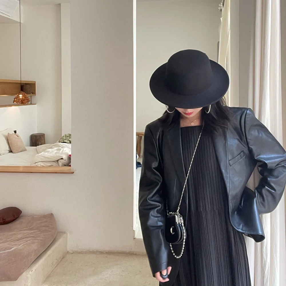 

New Retro Women Flatcap Wide Brim Solid Color Felt Hat Hepburn Style Flat-top Cap Church