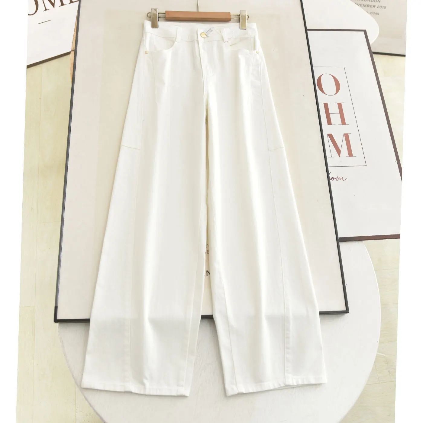 

High Waist White Knife Embroidered Denim Jeans Women's Spring 2026 Slimming Wide Leg ket Detail Casual Faion