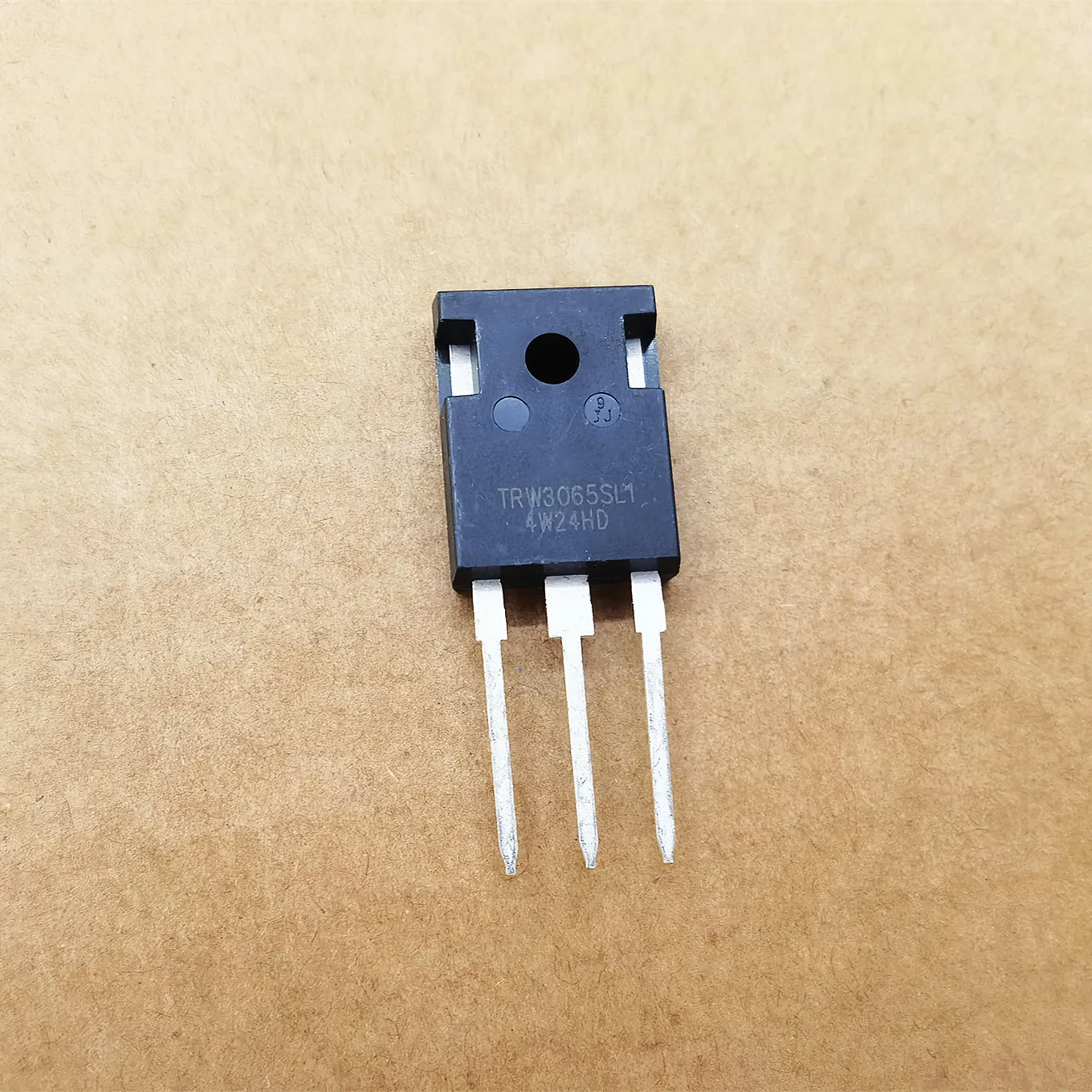 Original New 100% TRW3065SL1 30A 600V IGBT Power Accessories