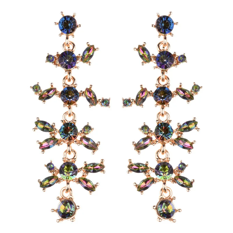 New product earrings, creative fashion alloy diamond earrings, cross-border accessories sent overseas