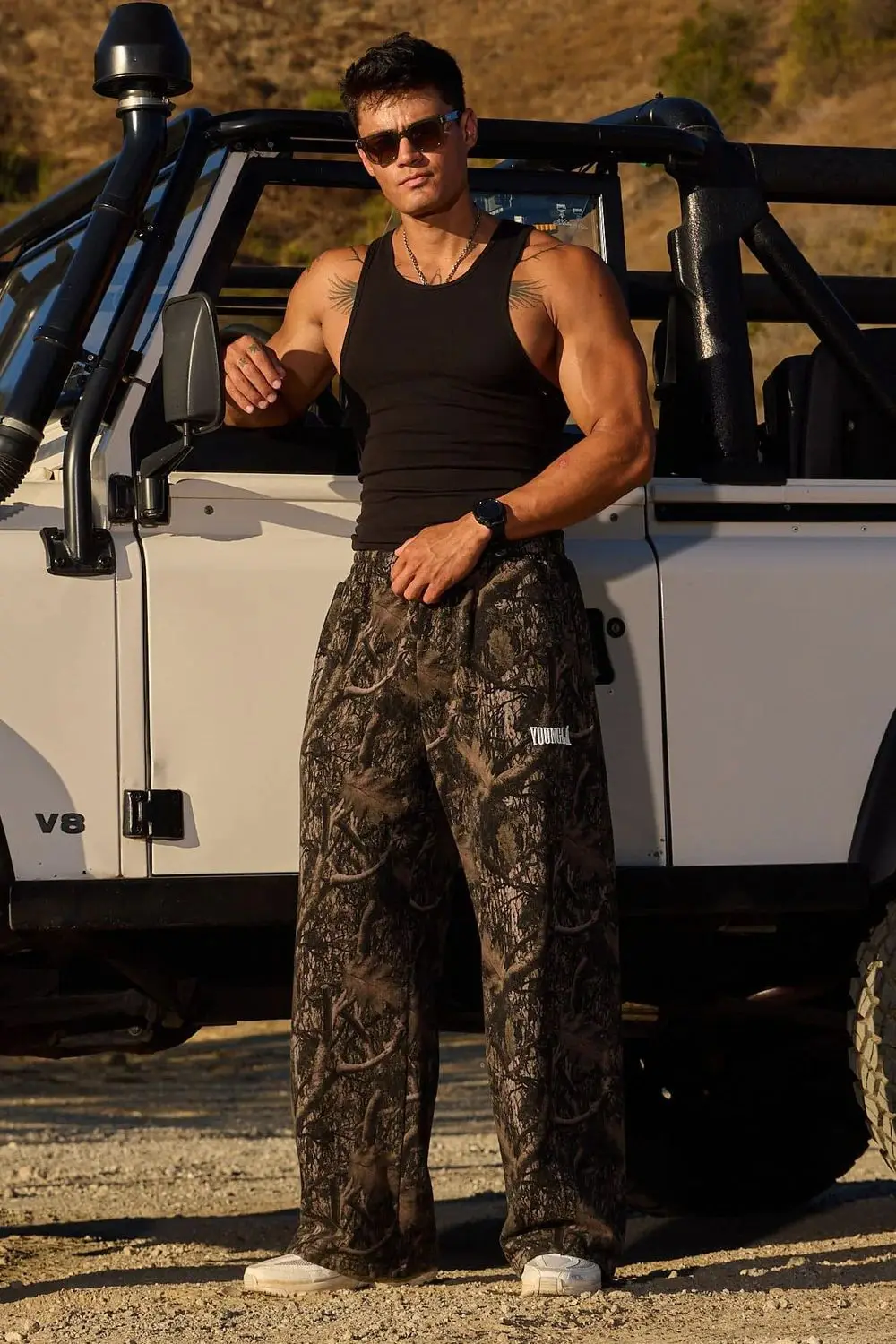 

YOUNG LA American style trendy casual pants with digital camouflage printing straight leg pants for sports and fitness, loose an