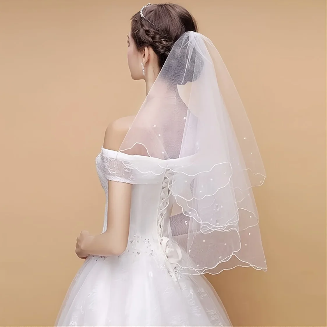 Wedding Veil with Beaded Edge Short Bridal Veil with Comb1 Layer Pearl for Women Bride B