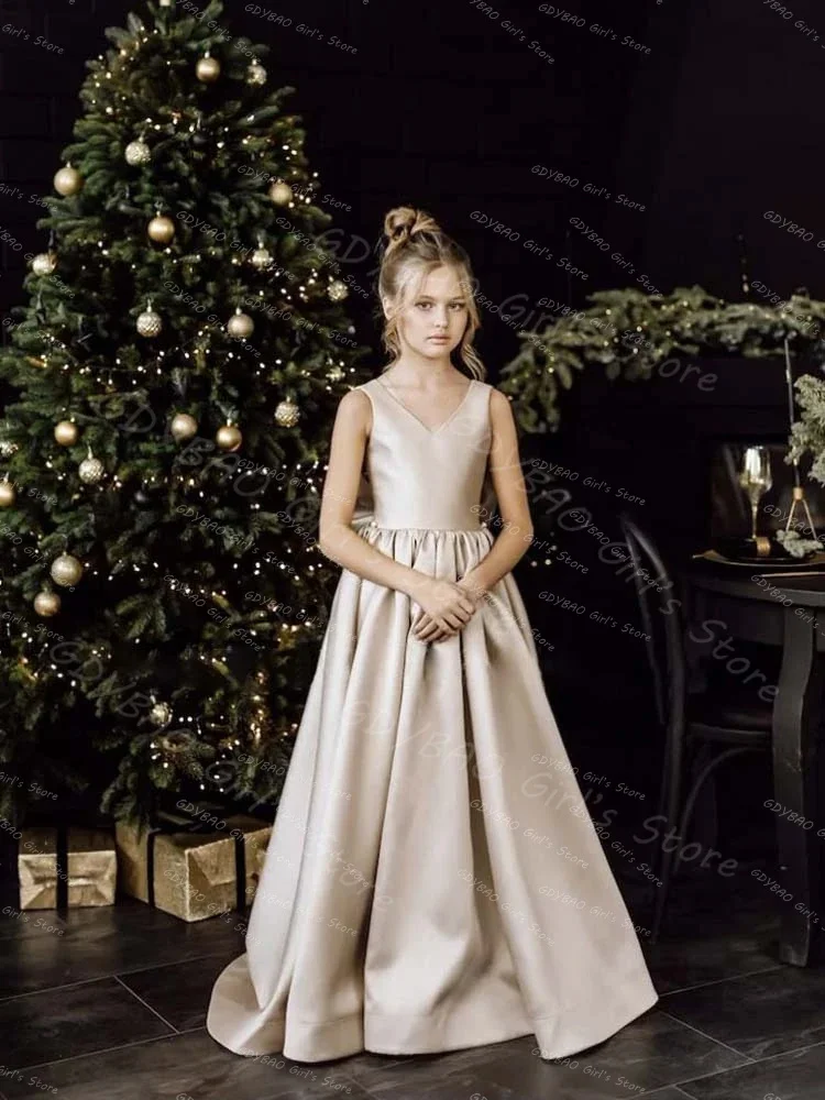 Customized Flower Girl Dress For Wedding V Neck Bowknot Satin Sleeveless Floor Length Elegant Kids Birthday First Communion Gown