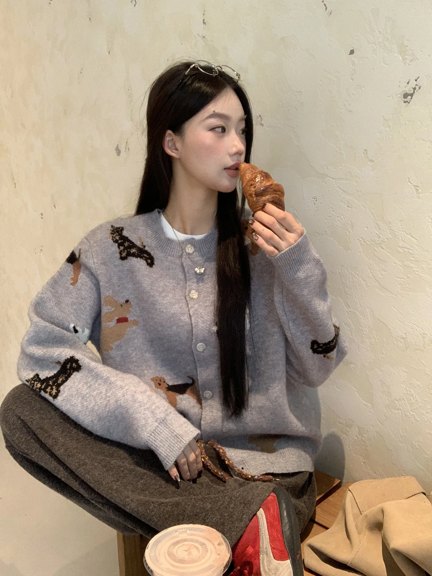 

Ay Свободный вязаный открытый кардиган женский корейский ранний осенний свитер Lazy Faion Jaet Straight Tube для поездок на работу Sle