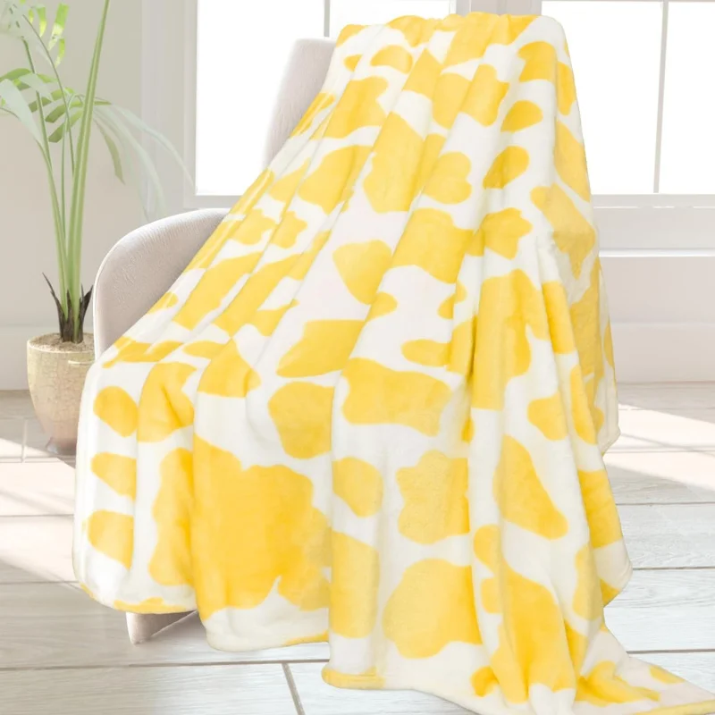 

Yellow cow print casual fashion blanket soft flannel cute sofa gift warm and comfortable decoration 50x60 inches