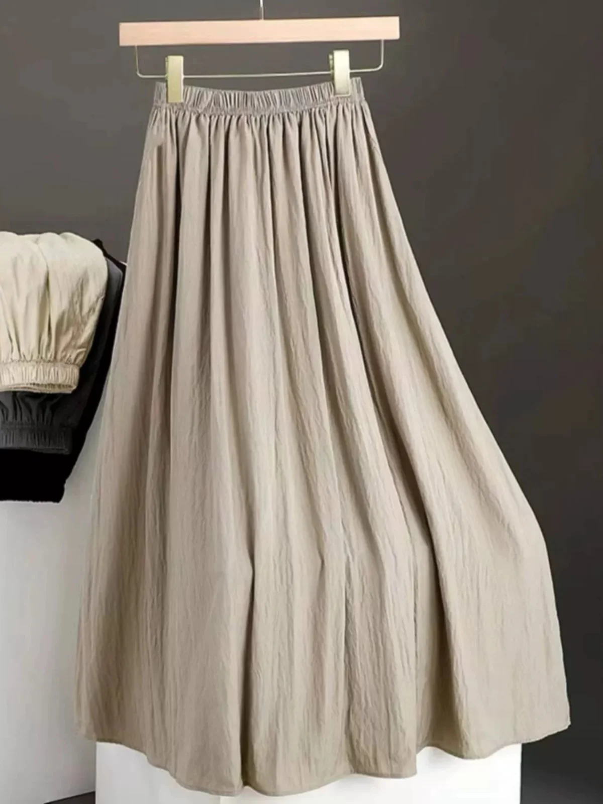 

Элегантная женская плиссированная юбка А-силуэта с завышенной талией, новый летний стиль, премиум-класс, стройнящая, повседневная, длинная юбка