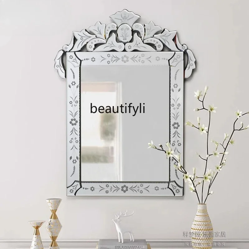 D80 European Neocla…