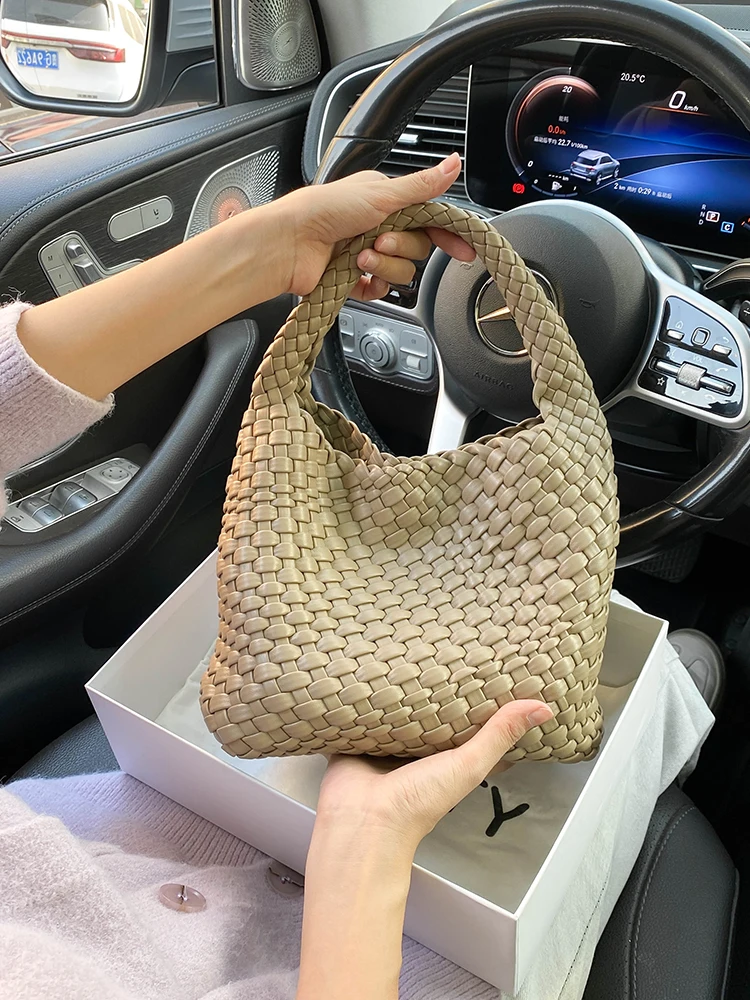 sac-seau-mack-jharles-pour-femme-sac-a-main-tisse-nouveau-style-ete-2026-decontracte-simple-loisirs-boucle-magnetique-cuir-souple