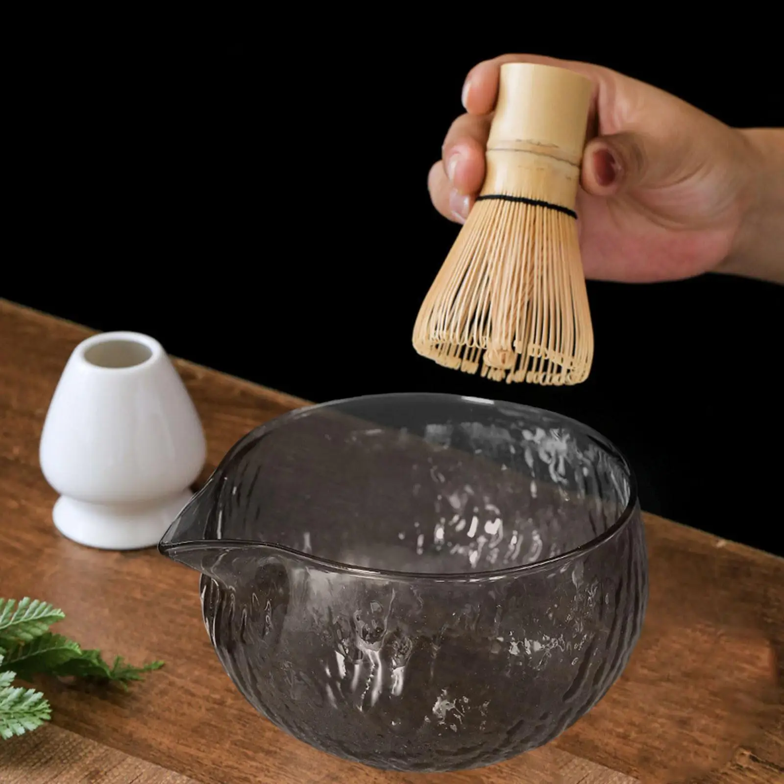 

Glass Japanese Matcha Bow with Pouring Spout Tea Cup for Tearoom Family Home