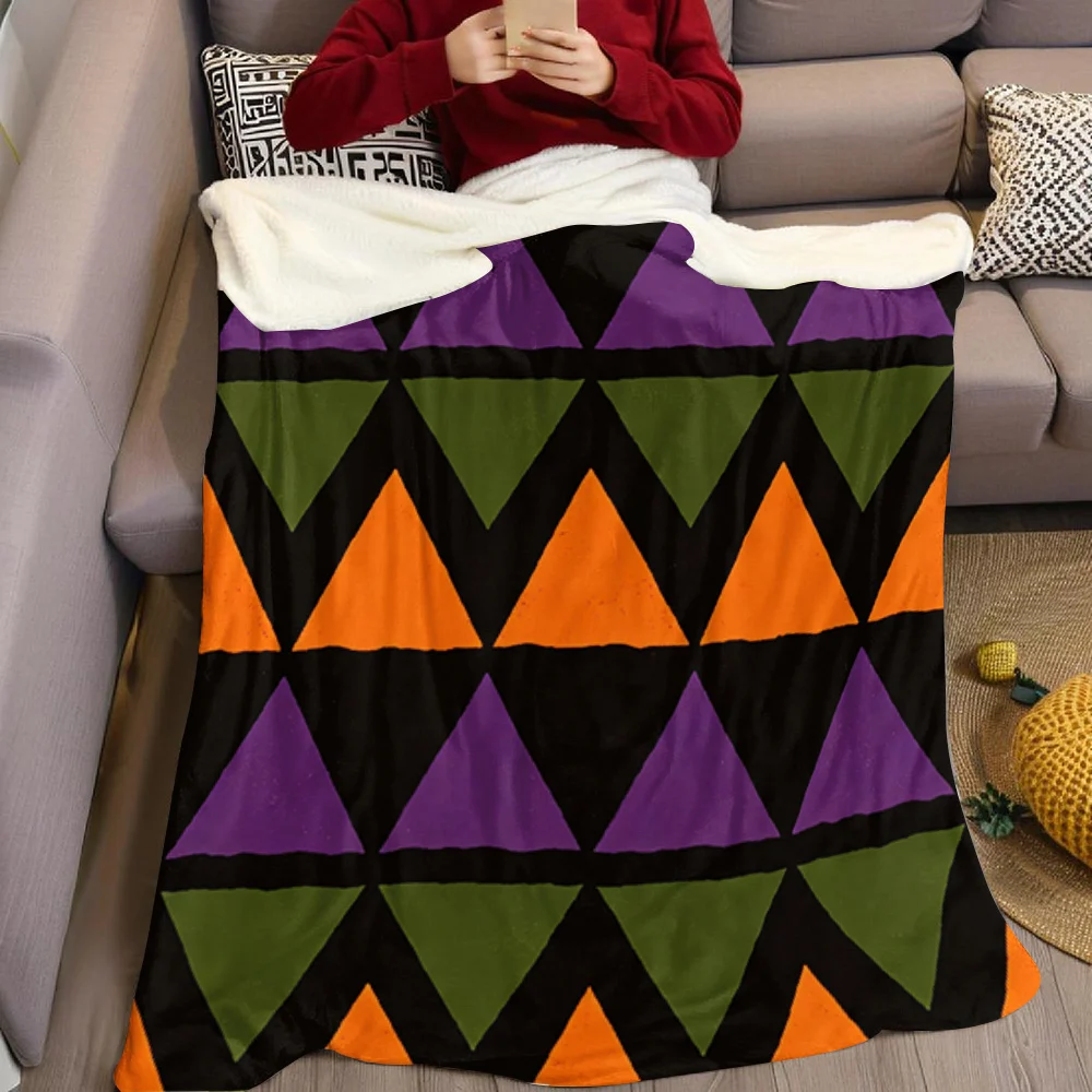 Halloween Triangle Geometry Flannel Blanket Warm Soft Halloween Christmas All-Season Couch Decorative Cozy Warm Gift