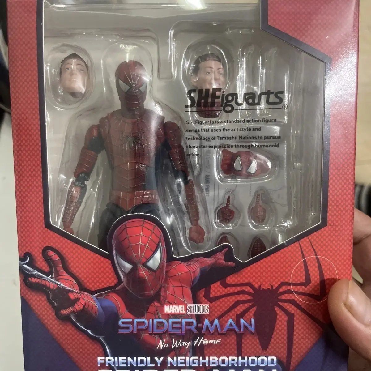 statuetta-di-spider-man-3-di-toby-maguire-'no-return'-ornamento-creativo-di-alta-qualita-con-testa-intercambiabile-e-set-completo-di-figurine