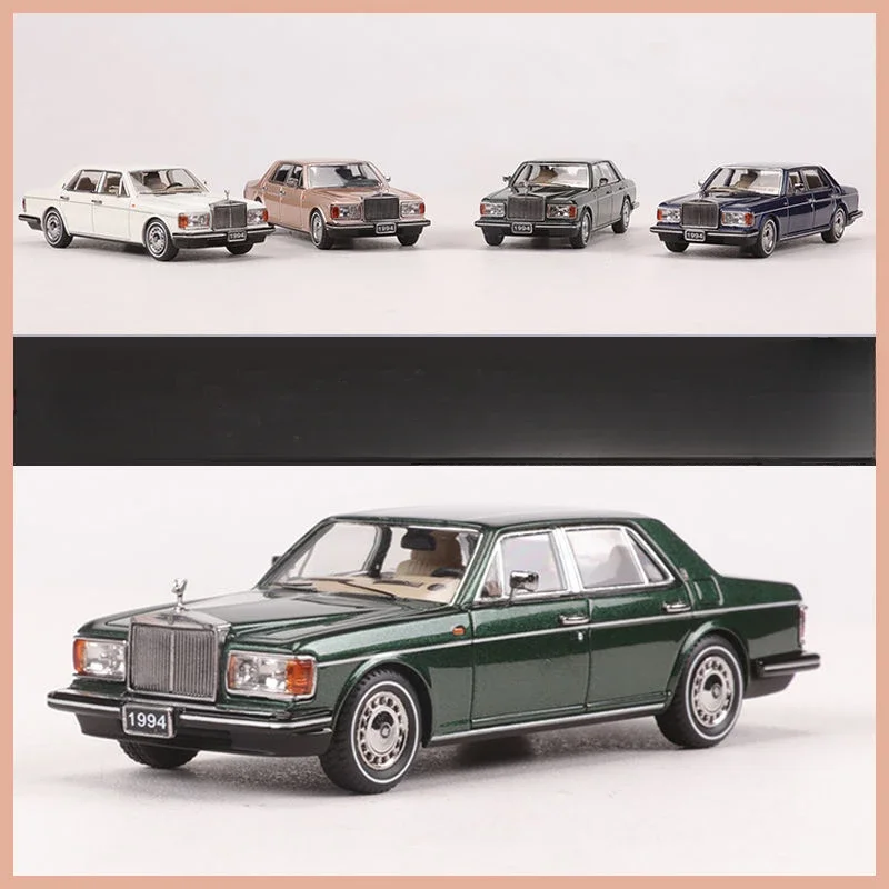 

1:64 1994 Rolls-Royce Silver Spur classic classic car simulation alloy model