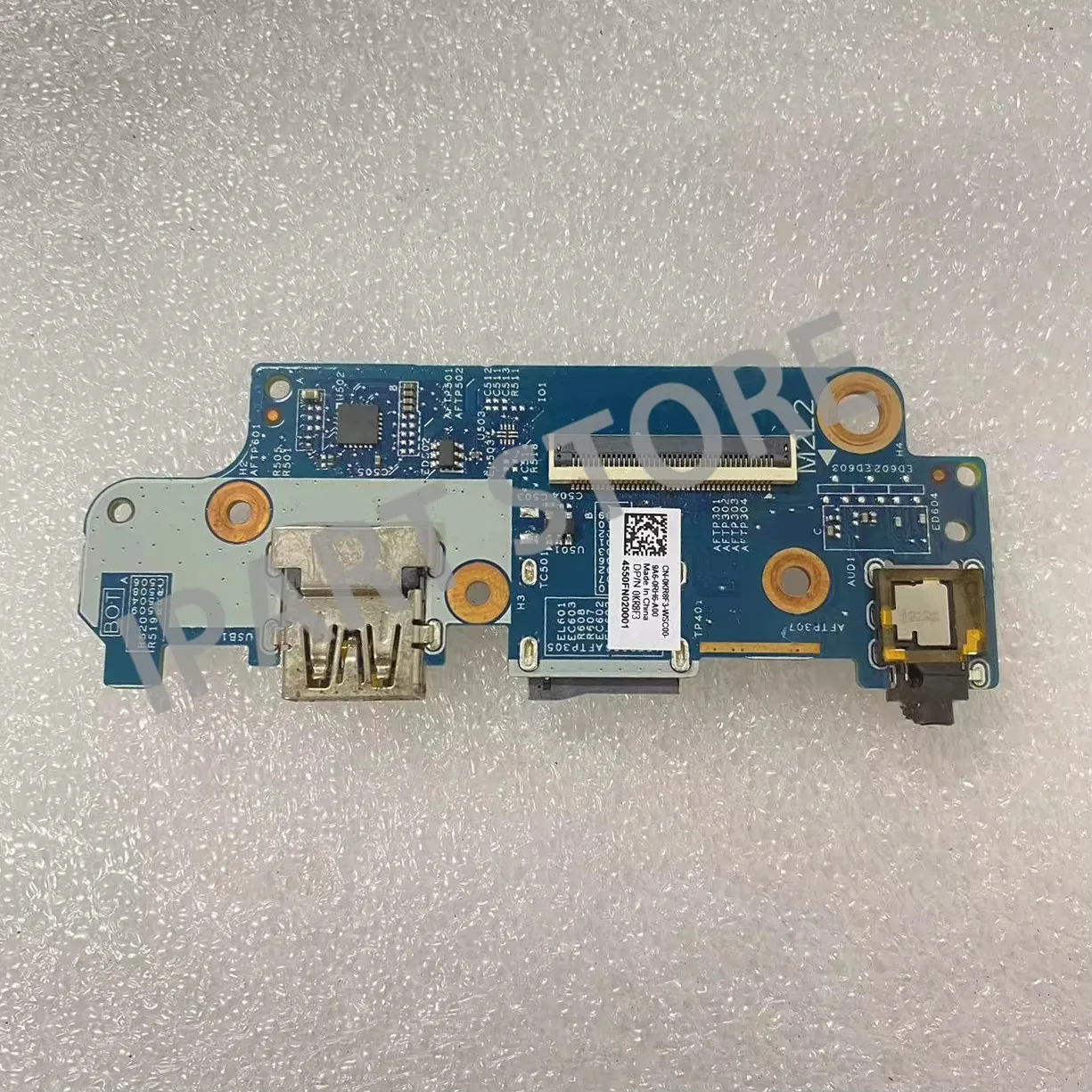 0KR8F3 For Dell Latitude 3300 Audio Port USB SD Card Reader Power Button KR8F3 J8D101