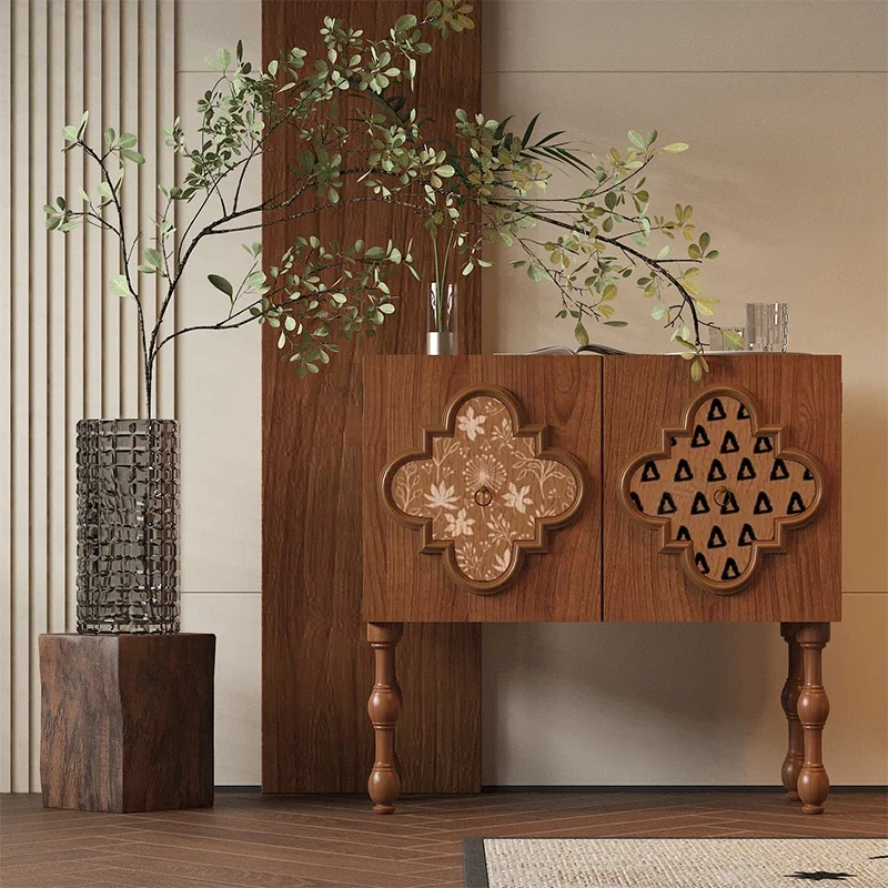 

Kitchen lockers, lockers, home living room against the wall space, using artifacts to customize retro solid wood storage