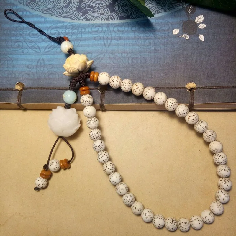 Star and Moon Bodhi Seed Phone Pendant Rope, Personalized Phone Chain Decoration, Creative Handmade Lanyard for Men and Women, C