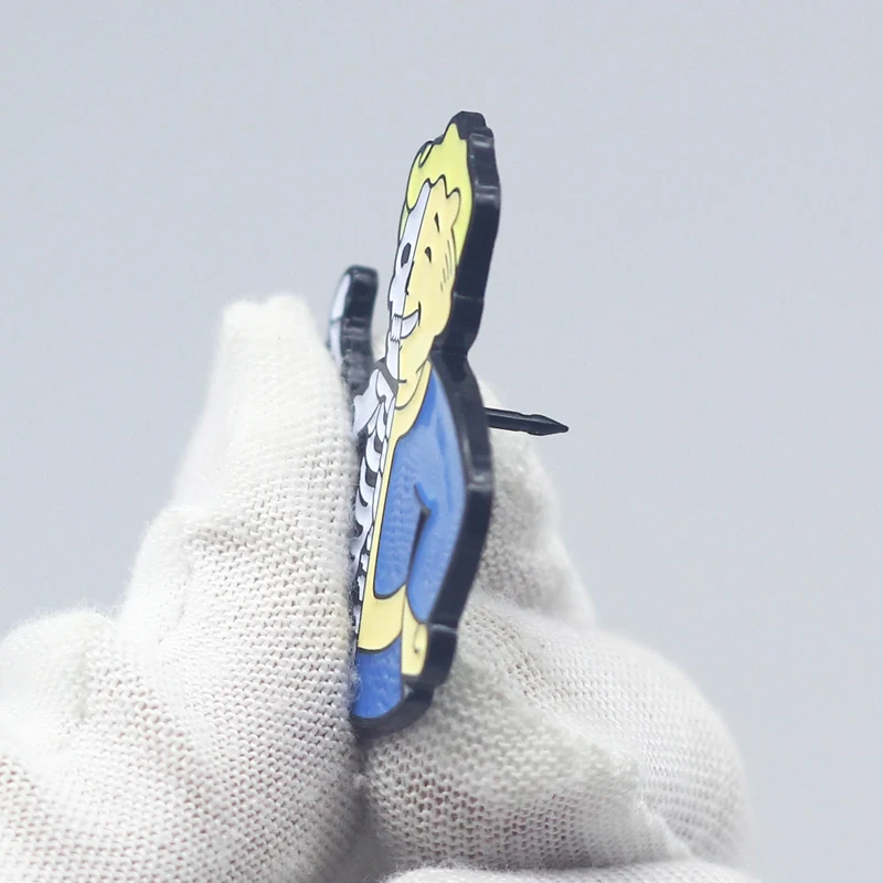 Classic Game Figure Metal Brooch Cartoon Little Boy Decorate Badge Send Friend Fans Boutique Medal Gift pin