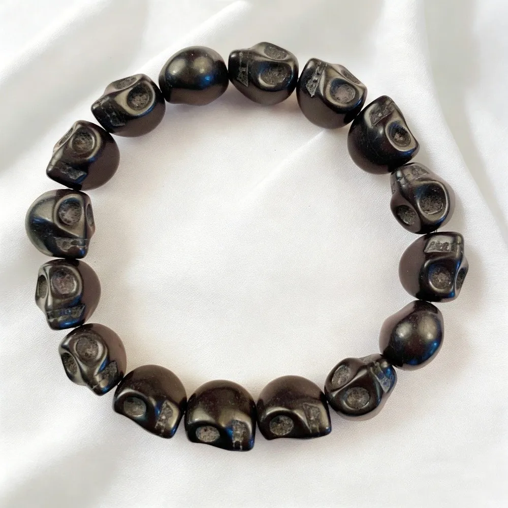 Vintage Acrylic Skull Beaded Bracelet Bone Stone Elastic Rope Skeleton Beaded Bracelet Colorful Charm Elastic Bangle Jewelry