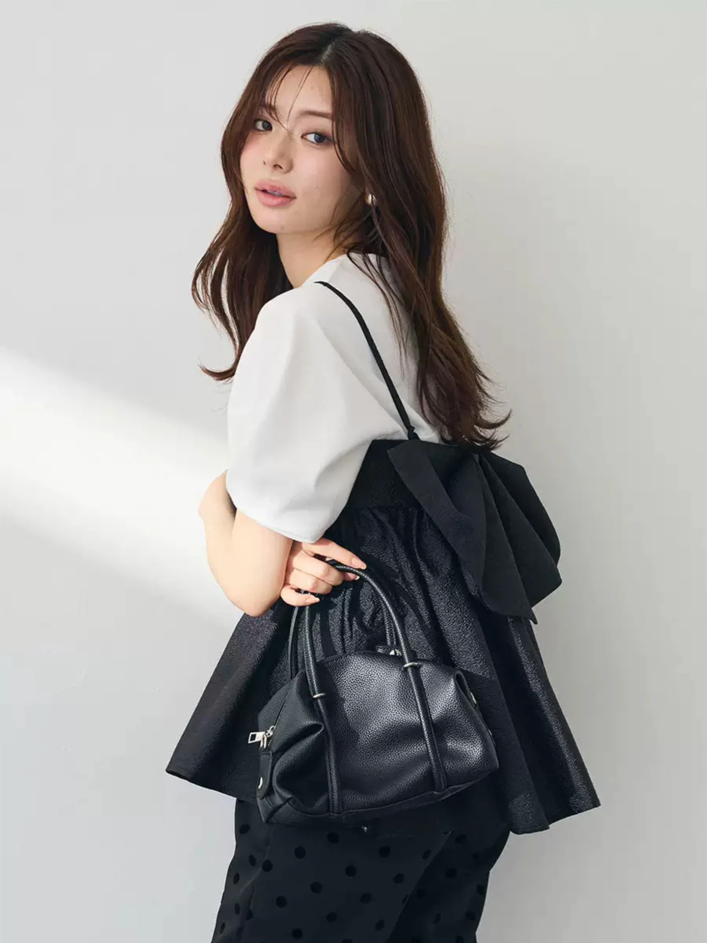 

Fashionable Breathable Color Short Sleeve T-Shirt Set Women's Summer New Knot Strap Vest Two-Piece Suit