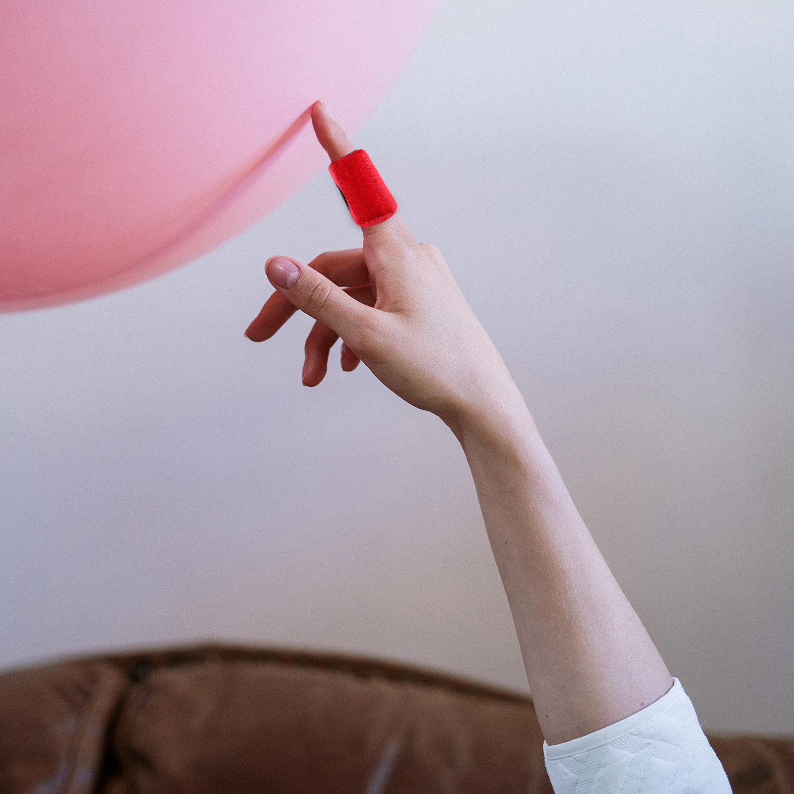 

5 шт., профессиональная шина для пальцев, дышащая скоба, удобная губка, полиэстер, материал из алюминиевого сплава, практичная поддержка пальцев