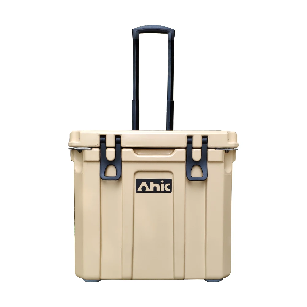 Nuovo design all'ingrosso 35L Scatola di raffreddamento portatile Ruote PE Ruota termica isolata Dispositivo di raffreddamento Lattine per alimenti Conservazione di plastica Commercio di pesca