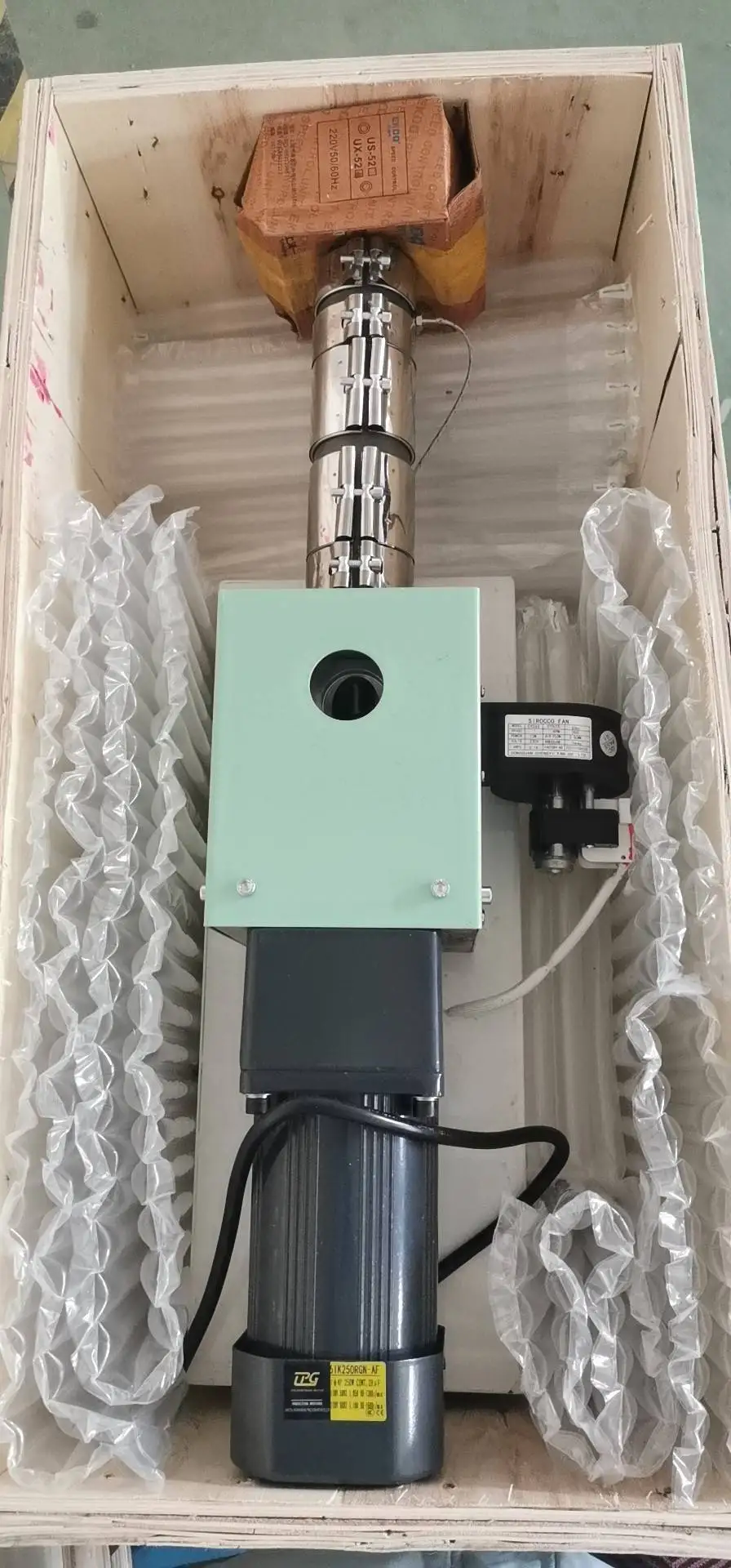 

Desktop Extruder Single Screw LD 16:1 Output 2KG/h 300 or 500 ℃ Heating PLA, PVC, ABS for Lab
