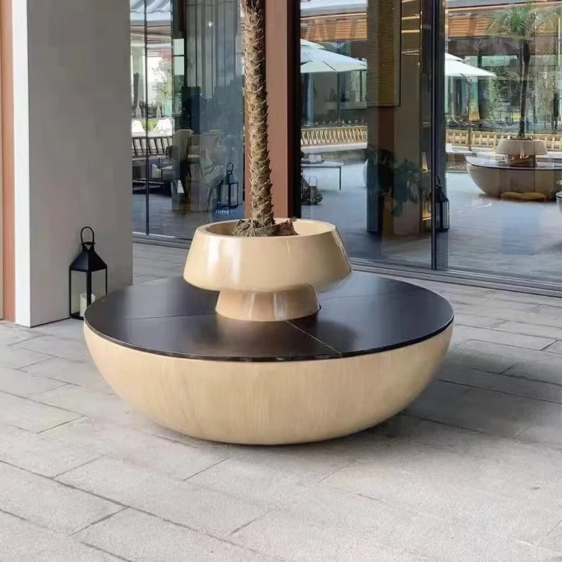 Outdoor Wood Round Lounge Chair with Fiberglass Tree Pot and Planter Pot for Shopping Mall Street or Park Use