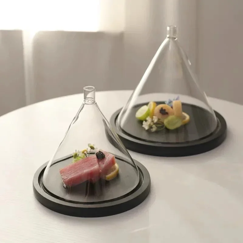 Creative Food Main Course Display Tray Conical Glass Cover Plate Cooking Smoke Transparent Glass Display Tray Luxury Tableware