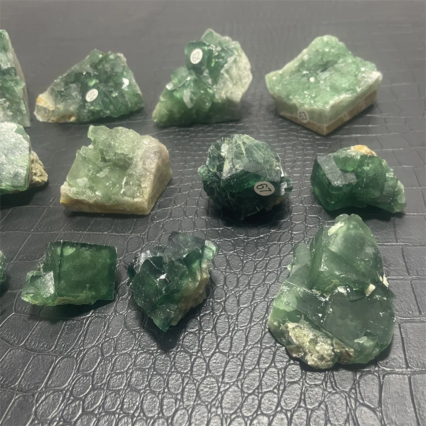 100% Natural Green Fluorite Octahedral Mineral Specimen Healing Crystal Cluster Stone Rare Earth Element Collectible Gemstone