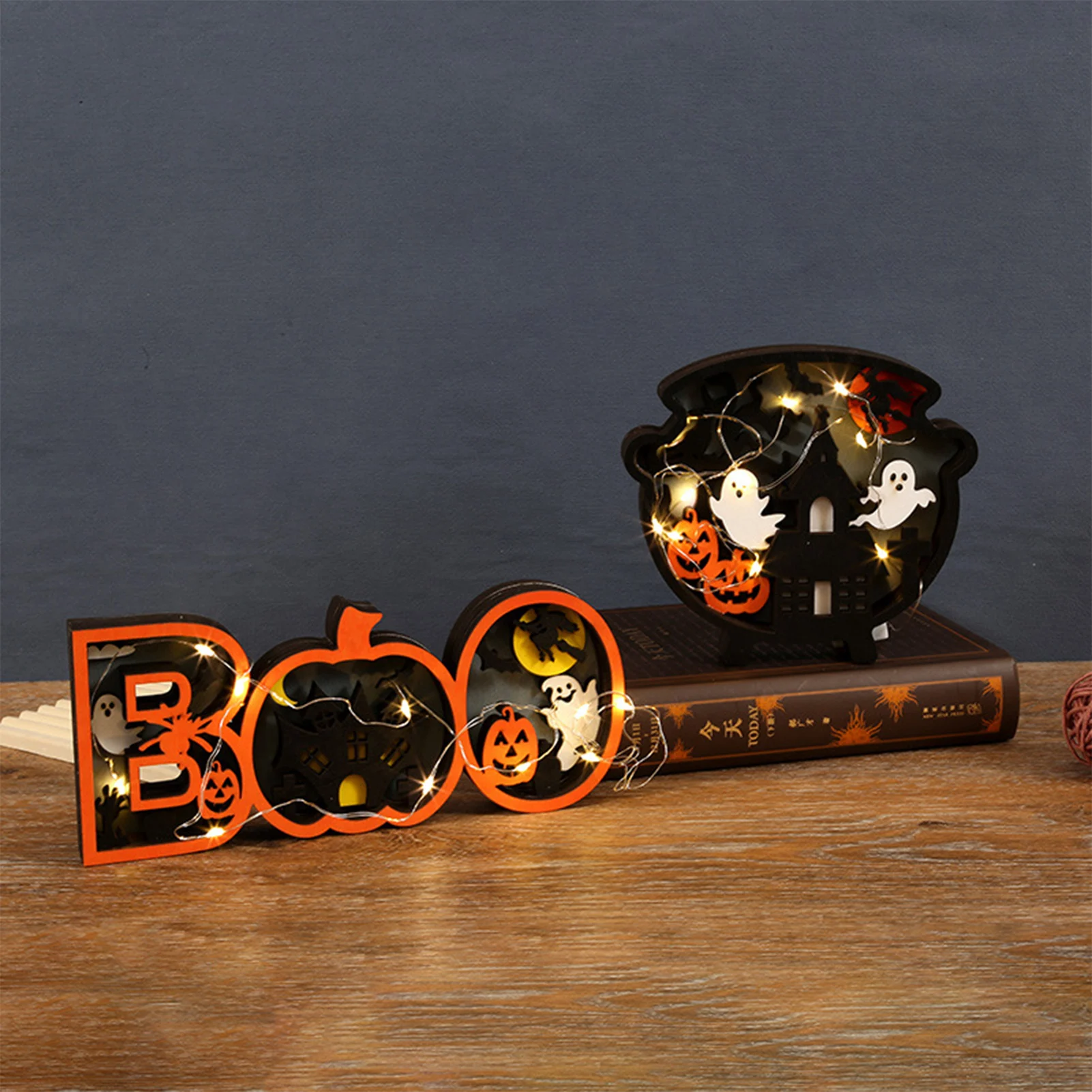 ไฟตกแต่งฮาโลวีน LED รูปทรงไม้ ดีไซน์สร้างสรรค์ สำหรับเทศกาล Trick or Treat โคมไฟตั้งโต๊ะ ของตกแต่งเรืองแสง