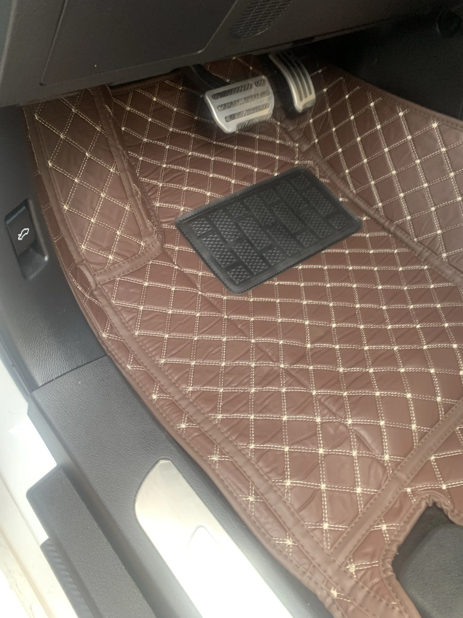 

LUTEHIL для BMW серии 6, седан F06, 2/4 двери, 2011-2016, автомобильный коврик на заказ, автомобильный чехол, аксессуары для интерьера, защитные